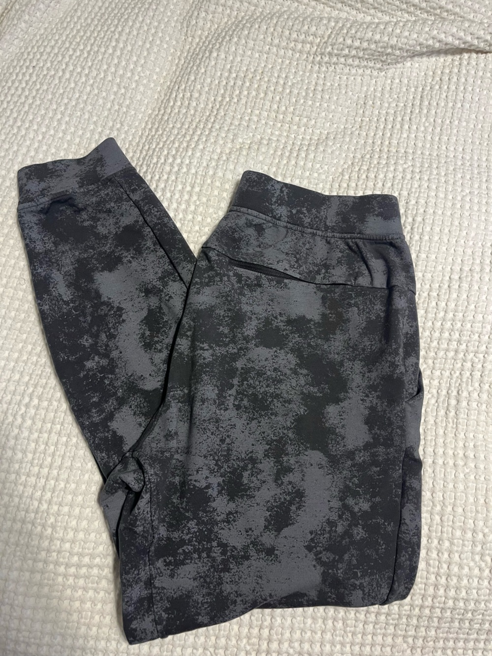 Lululemon Mens Black Gray Camo Jogger